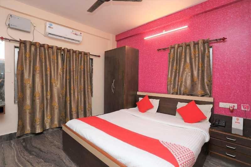 Oyo Royal Ruby Enclave Hotel Puri Buitenkant foto